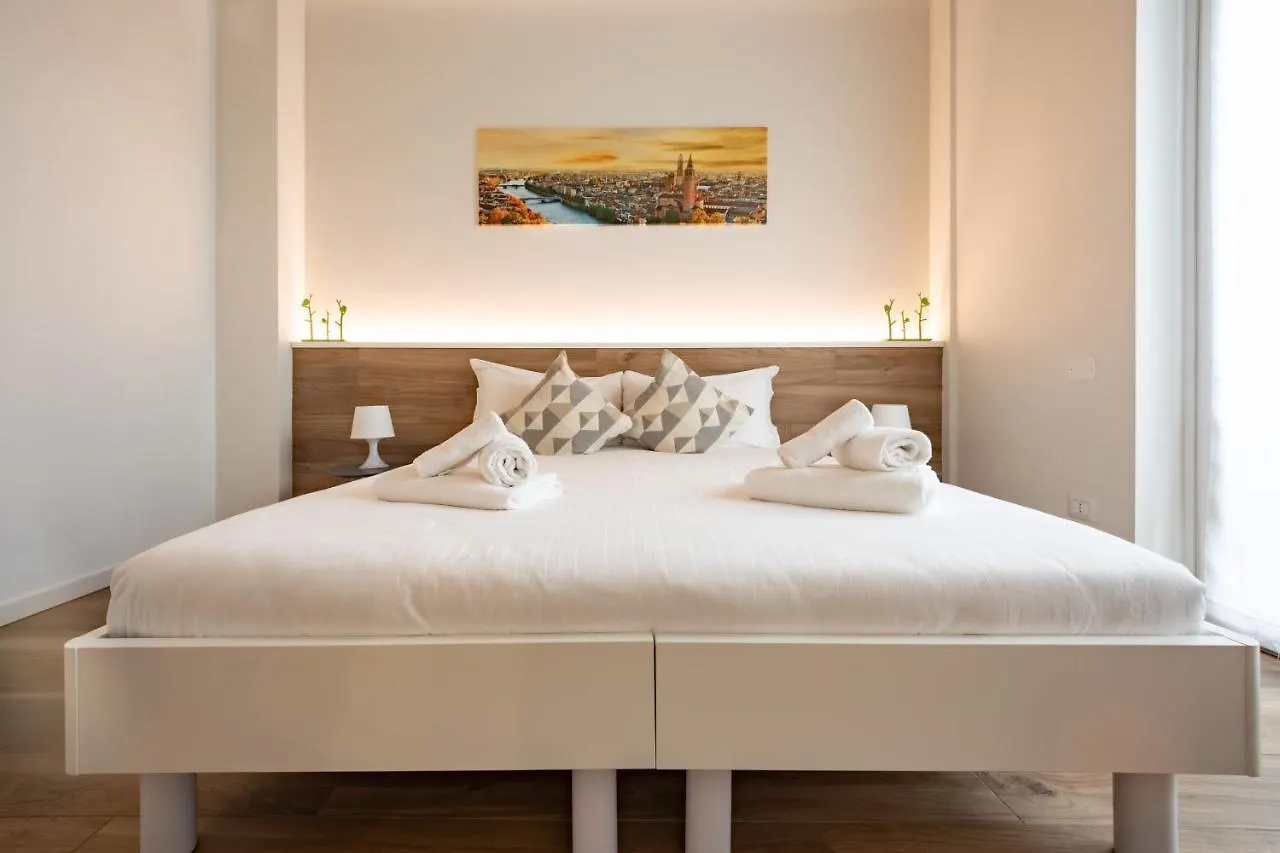Terrazza Sull'Adige Self Check-In 24/7 Apartment Verona
